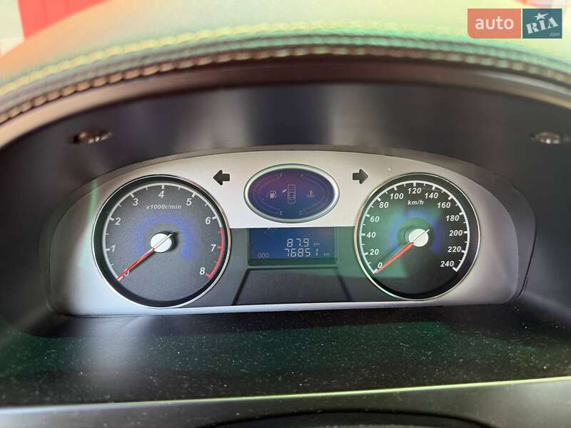 Седан Geely Emgrand 7 (EC7) 2011 в Киеве