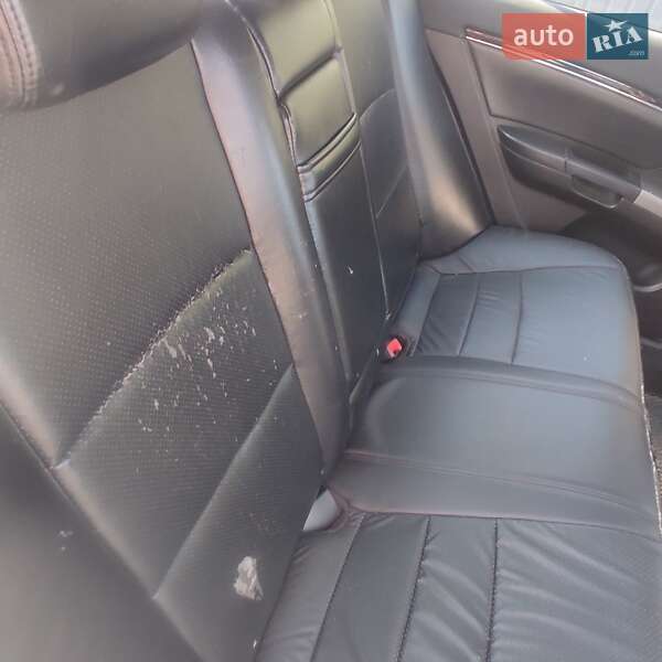 Седан Geely Emgrand 7 (EC7) 2012 в Києві