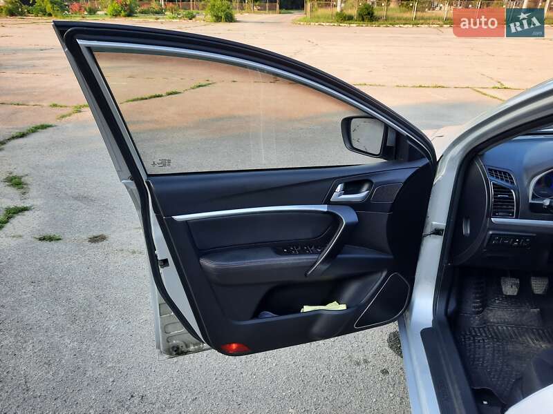 Седан Geely Emgrand 7 (EC7) 2017 в Запорожье