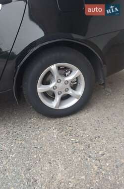 Седан Geely Emgrand 7 (EC7) 2014 в 