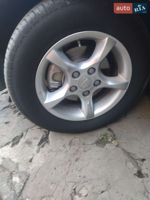 Седан Geely Emgrand 7 (EC7) 2014 в Харкові