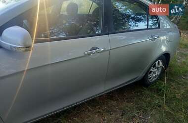 Седан Geely Emgrand 7 (EC7) 2013 в 