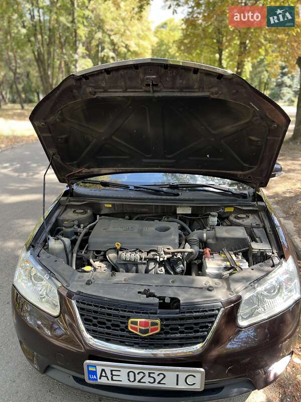 Хетчбек Geely Emgrand 7 (EC7) 2013 в Кривому Розі
