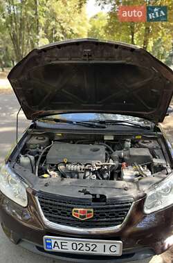 Хетчбек Geely Emgrand 7 (EC7) 2013 в 