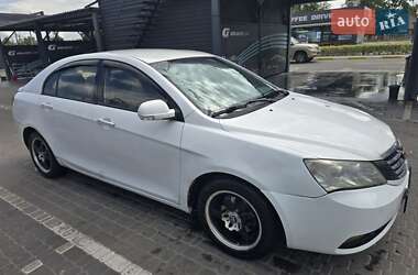 Седан Geely Emgrand 7 (EC7) 2011 в 