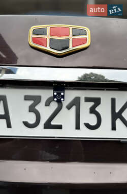 Седан Geely Emgrand 7 (EC7) 2012 в 