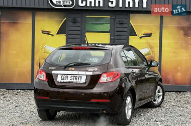 Хэтчбек Geely Emgrand 7 (EC7) 2013 в 