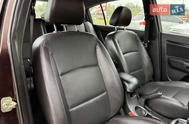 Хэтчбек Geely Emgrand 7 (EC7) 2013 в 