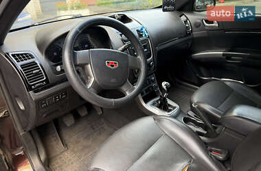 Хэтчбек Geely Emgrand 7 (EC7) 2014 в 