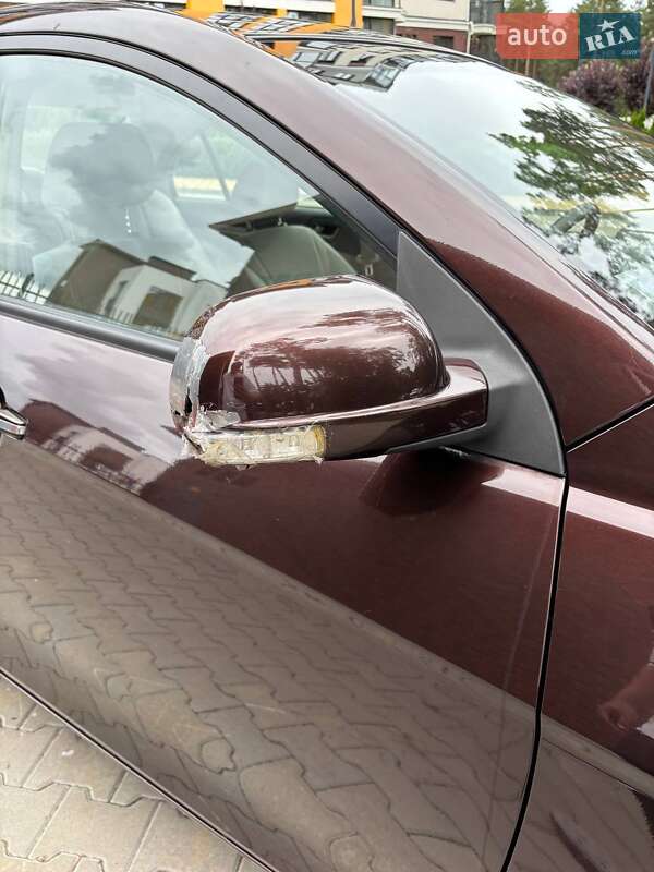 Седан Geely Emgrand 7 (EC7) 2011 в Киеве