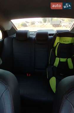 Седан Geely Emgrand 7 (EC7) 2012 в 