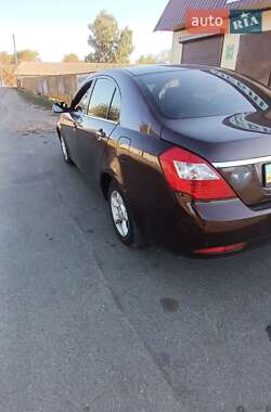 Седан Geely Emgrand 7 (EC7) 2012 в 