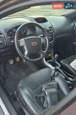 Хетчбек Geely Emgrand 7 (EC7) 2013 в 