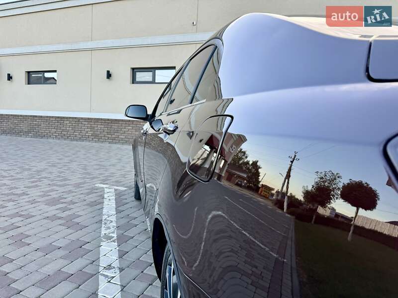 Седан Geely Emgrand 7 (EC7) 2013 в Чернівцях
