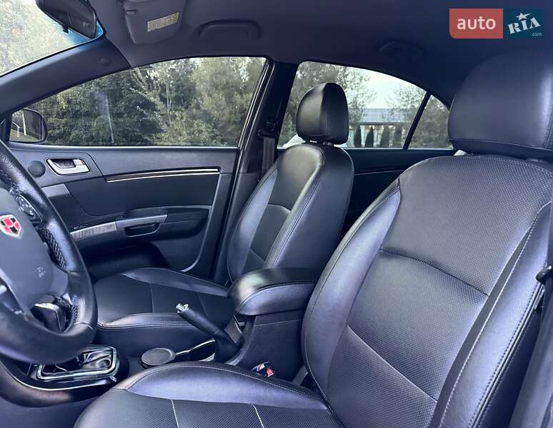 Седан Geely Emgrand 7 (EC7) 2013 в Чернівцях