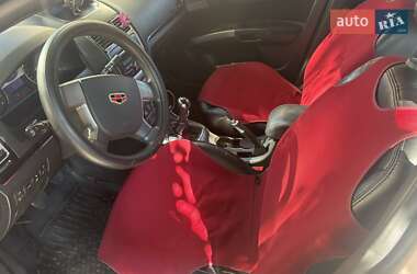Хэтчбек Geely Emgrand 7 (EC7) 2013 в 