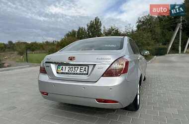 Седан Geely Emgrand 7 (EC7) 2012 в 