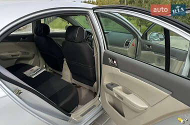 Седан Geely Emgrand 7 (EC7) 2012 в 