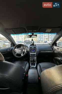Седан Geely Emgrand 7 (EC7) 2013 в 