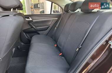 Седан Geely Emgrand 7 (EC7) 2016 в 