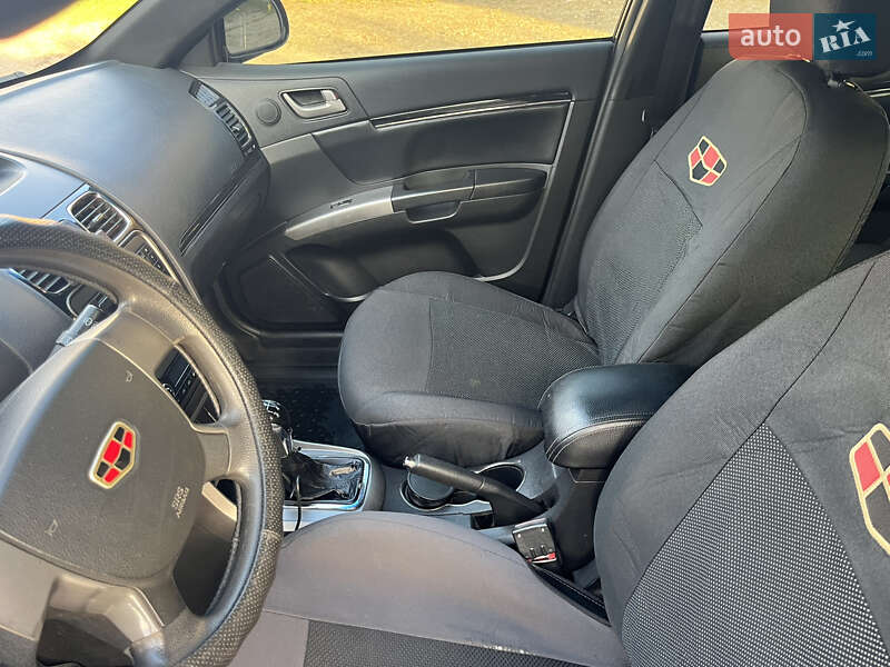 Седан Geely Emgrand 7 (EC7) 2013 в Мене