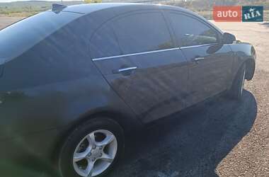 Седан Geely Emgrand 7 (EC7) 2012 в 