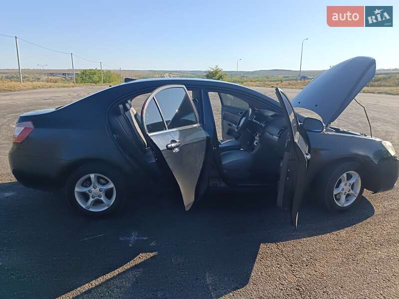 Седан Geely Emgrand 7 (EC7) 2012 в Днепре