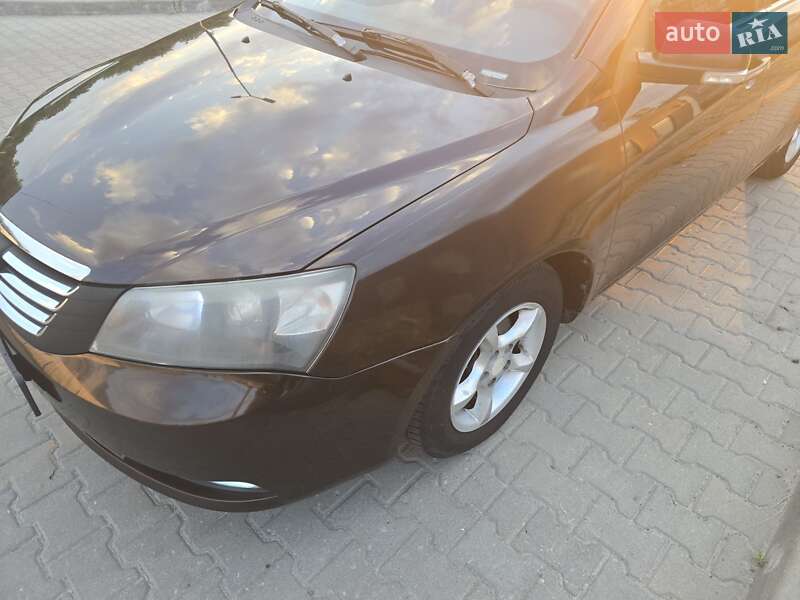 Седан Geely Emgrand 7 (EC7) 2014 в Дніпрі