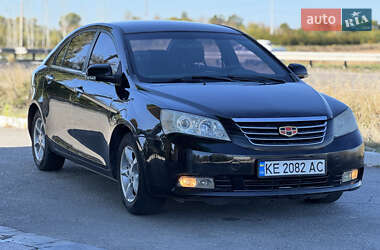 Седан Geely Emgrand 7 (EC7) 2012 в 