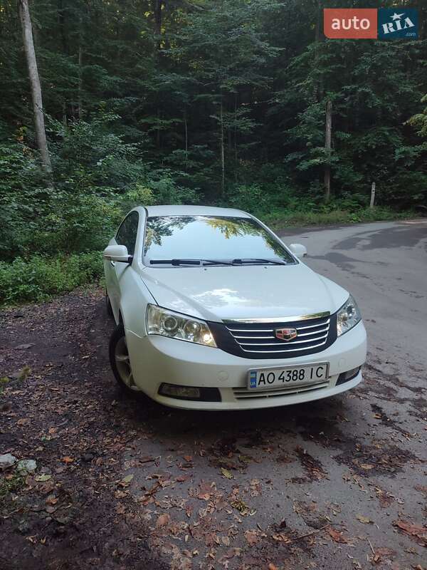 Седан Geely Emgrand 7 (EC7) 2013 в 