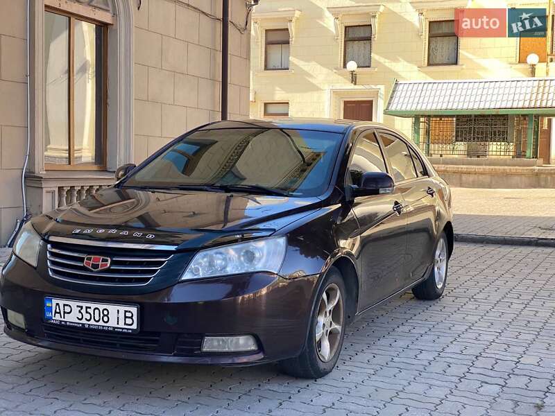 Седан Geely Emgrand 7 (EC7) 2012 в 