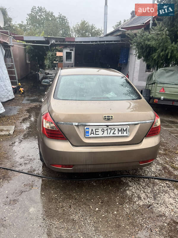 Седан Geely Emgrand 7 (EC7) 2013 в Новомосковську