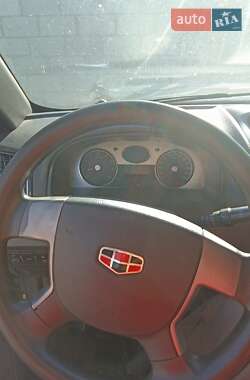 Седан Geely Emgrand 7 (EC7) 2013 в 