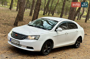Седан Geely Emgrand 7 (EC7) 2013 в 