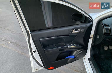 Седан Geely Emgrand 7 (EC7) 2013 в  фото 8 Седан Geely Emgrand 7 (EC7) 2013 в