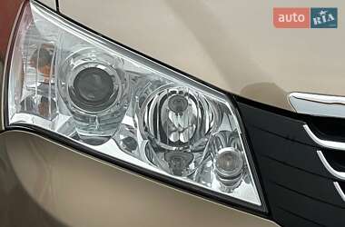 Седан Geely Emgrand 7 (EC7) 2012 в 