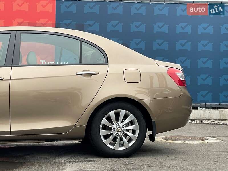 Седан Geely Emgrand 7 (EC7) 2012 в Києві
