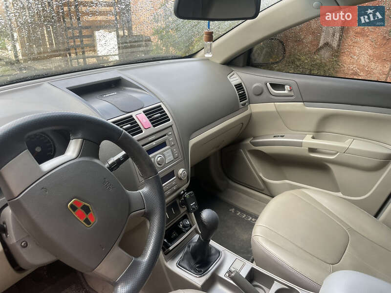 Седан Geely Emgrand 7 (EC7) 2011 в Львове