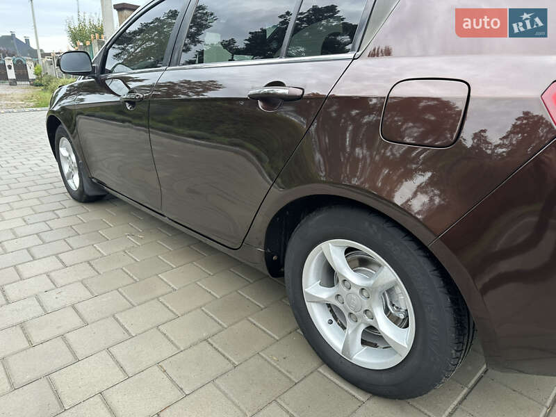 Хетчбек Geely Emgrand 7 (EC7) 2014 в Черкасах фото 15 Хетчбек Geely Emgrand 7 (EC7) 2014 в Черкасах