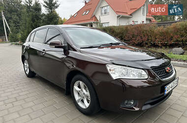 Хетчбек Geely Emgrand 7 (EC7) 2014 в 