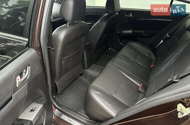 Хетчбек Geely Emgrand 7 (EC7) 2014 в 