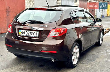 Хетчбек Geely Emgrand 7 (EC7) 2014 в 