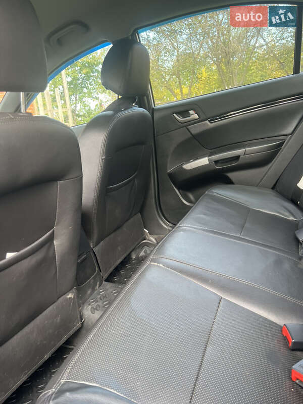 Хэтчбек Geely Emgrand 7 (EC7) 2014 в Бориславе