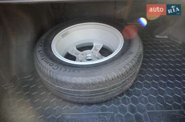 Седан Geely Emgrand 7 (EC7) 2011 в 