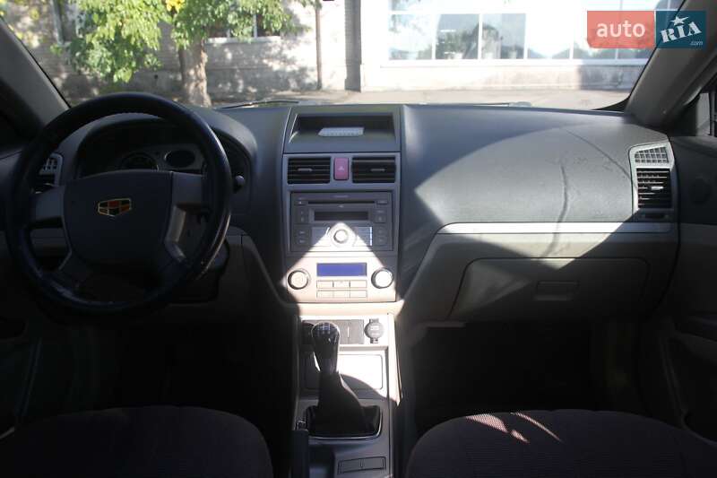 Седан Geely Emgrand 7 (EC7) 2011 в Кривому Розі