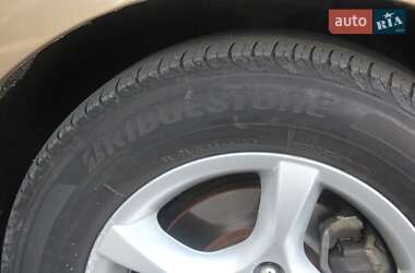 Седан Geely Emgrand 7 (EC7) 2011 в 