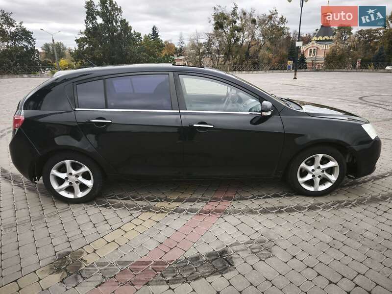 Хетчбек Geely Emgrand 7 (EC7) 2013 в Харкові фото 24 Хетчбек Geely Emgrand 7 (EC7) 2013 в Харкові