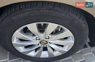 Седан Geely Emgrand 7 (EC7) 2012 в  фото 15 Седан Geely Emgrand 7 (EC7) 2012 в