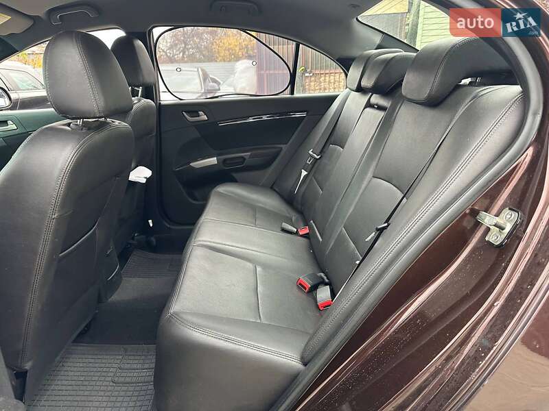 Седан Geely Emgrand 7 (EC7) 2015 в Києві фото 10 Седан Geely Emgrand 7 (EC7) 2015 в Києві