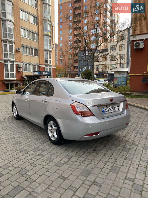 Седан Geely Emgrand 7 (EC7) 2015 в Ирпене
